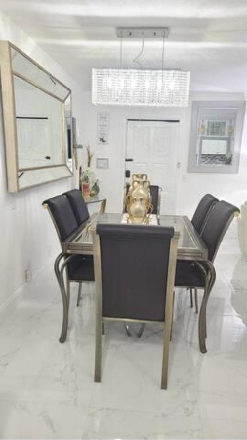Palm Springs 3-Bedroom 2-Bath 5 Miles To The Beach Lake Worth Beach Eksteriør bilde
