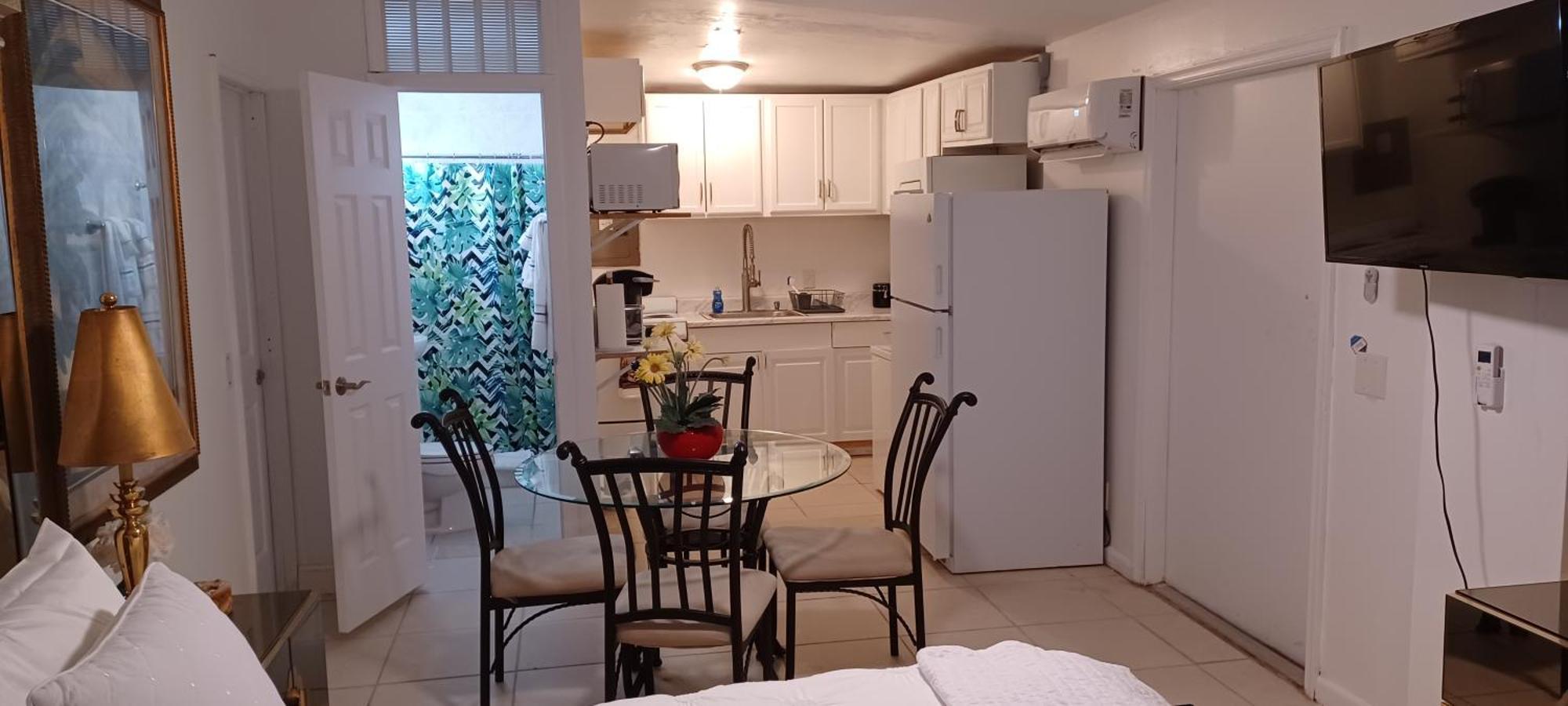 Palm Springs 3-Bedroom 2-Bath 5 Miles To The Beach Lake Worth Beach Rom bilde